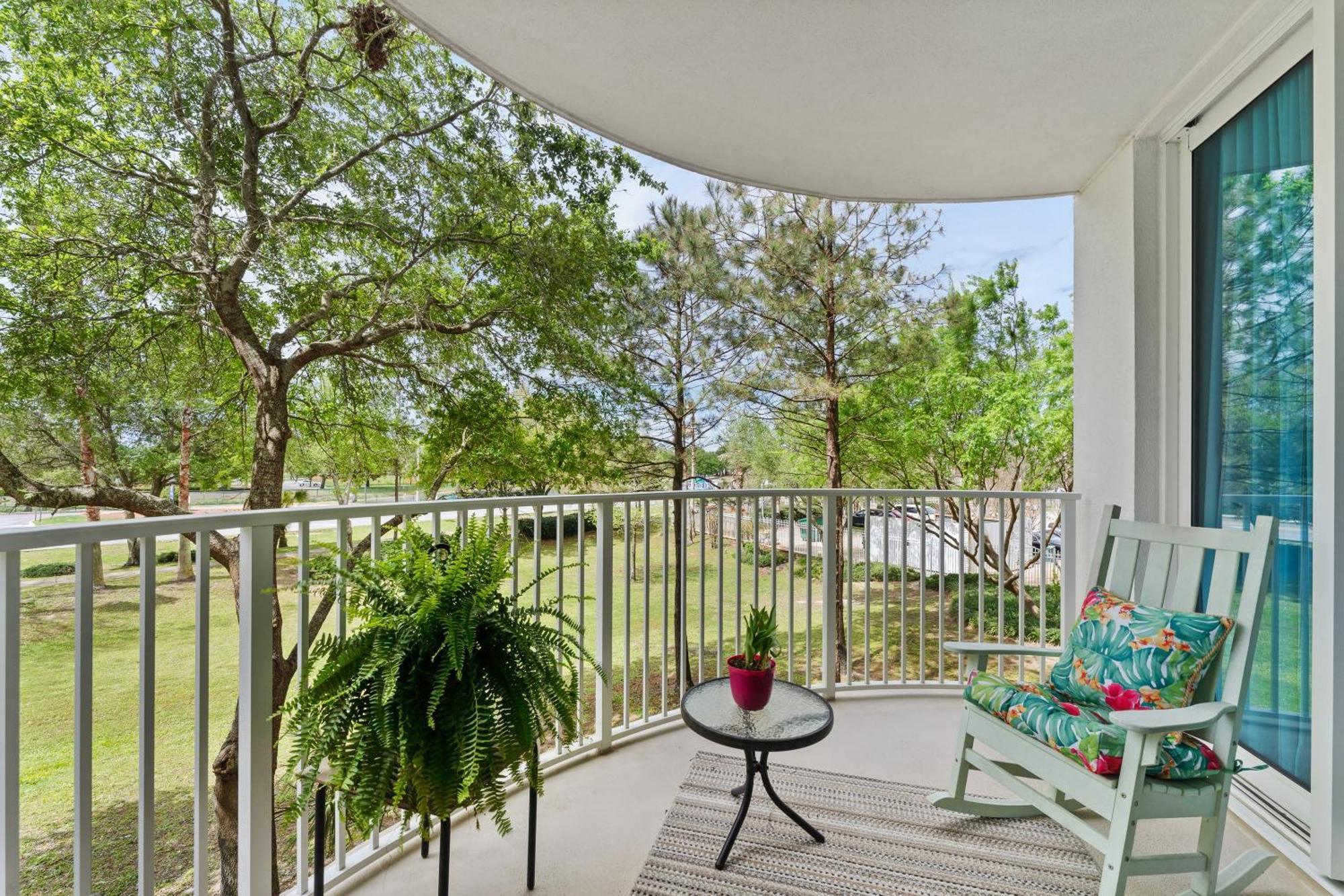 5 Star Resort 2Br 2 Bath King Suite Shuttle Pools Across From Beach 2208 Destin Exterior photo